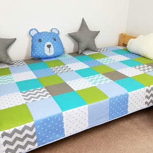 Szürke-kék-menta patchwork ágytakaró - Meska.hu