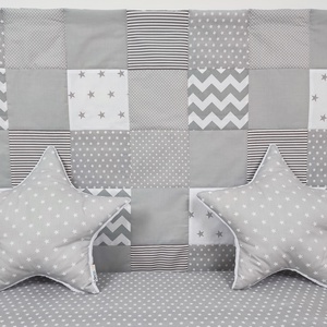 Szürke patchwork falvédő - Meska.hu