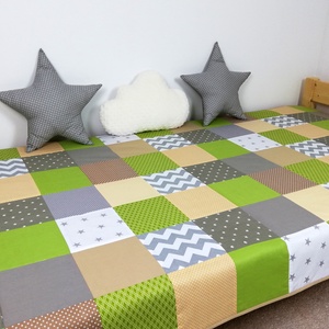 Zöld-drapp patchwork ágytakaró, Otthon & Lakás, Lakástextil, Ágytakaró, Varrás, Meska