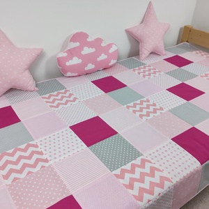 Rózsaszín patchwork ágytakaró - Meska.hu