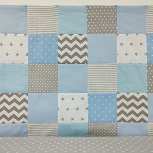 Világoskék patchwork falvédő - otthon & életmód - babaszoba, gyerekszoba - falvédő gyerekszobába - Meska.hu