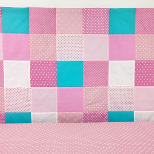 Rózsaszín-menta patchwork falvédő - otthon & életmód - babaszoba, gyerekszoba - falvédő gyerekszobába - Meska.hu