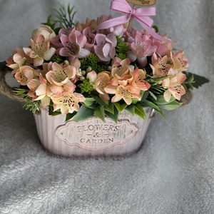 Bádog kaspós virágdísz, Otthon & Életmód, Dekoráció, Asztal és polc dekoráció, Asztaldísz, Virágkötés, MESKA