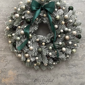 Havas műfenyő kopogtató - karácsony - adventi díszek - adventi ajtódísz - Meska.hu