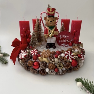 Klasszikus karácsonyi adventi koszorú, piros-fehér-arany színekben diótörő macival - karácsony - adventi díszek - adventi koszorú - Meska.hu
