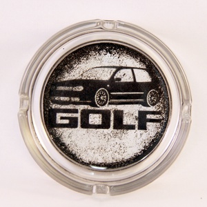VOLKSWAGEN emblémás hamutál; A saját Volkswagen autód fényképével is!  ( GOLF  ), Otthon & Életmód, Dekoráció, Hamutál, öngyújtó, pipa, Decoupage, transzfer és szalvétatechnika, MESKA