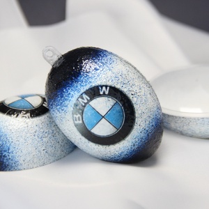 BMW emblémával  TÖLTHETŐ  HÚSVÉTI TOJÁS ( 6 cm )   - ideális ajándék a márka szerelmeseinek - férjeknek -barátoknak  -  - Meska.hu