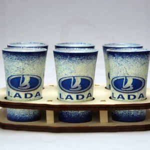 LADA ZSIGULI emblémás pohárszett ; A Lada márka rajongóinak, Otthon & Életmód, Konyhafelszerelés, tálalás, Pohár, Decoupage, transzfer és szalvétatechnika, MESKA