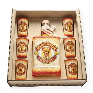 Manchester United whiskys  kínáló - díszdobozban ; foci szurkolóknak, szurkolói ajándék  - otthon & életmód - dekoráció - asztal és polc dekoráció - díszdoboz - Meska.hu