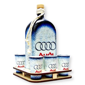 Audi pálinkás készlet ; Audi rajongóknak, Otthon & Lakás, Dekoráció, Díszüveg, Asztal és polc dekoráció, Decoupage, transzfer és szalvétatechnika, MESKA