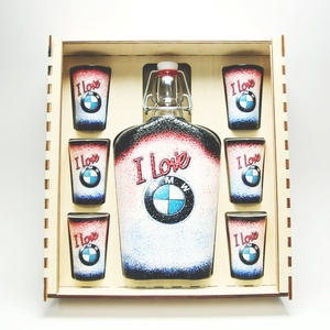 BMW emblémás  pálinkás kínáló szett dísz dobozban - akár a  saját  autód fotójával is!  - Meska.hu