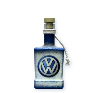 VOLKSWAGEN emblémás pálinkás  üveg ; Volkswagen autód fényképével is!  - Meska.hu