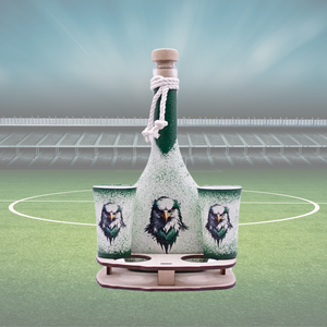 Zöld sassal díszített pálinka kínáló szett - szurkolói ajándék lehet FTC rajongóknak karácsonyra-névnapra - születésnap  - otthon & életmód - konyhafelszerelés, tálalás - tálalás - pálinkás poharak, szettek - Meska.hu