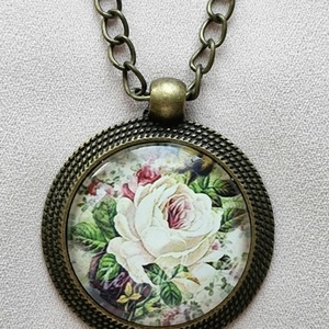 Üveglencsés nyaklánc - Meska.hu