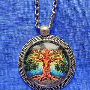 Üveglencsés nyaklánc életfa medállal - Meska.hu