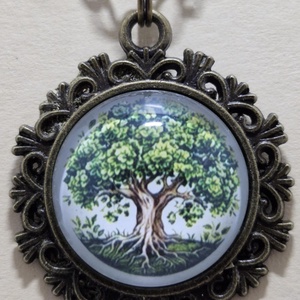 Üveglencsés nyaklánc életfa medállal - ékszer - nyaklánc - medálos nyaklánc - Meska.hu