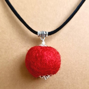 Nemezelt szett nyaklánc+fülbevaló - ékszer - nyaklánc - bogyós nyaklánc - Meska.hu