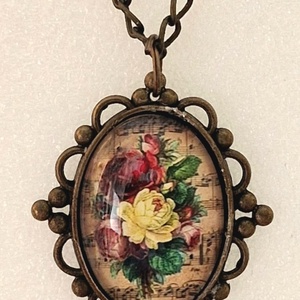 Üveglencsés nyaklánc vintage mintás medállal - Meska.hu