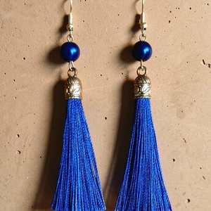 Királykék selyem bojt fülbevaló, Ékszer, Fülbevaló, Lógó fülbevaló, Ékszerkészítés, MESKA