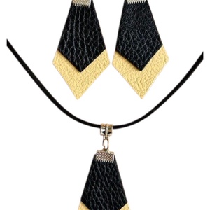 Modern bőr ékszerszett � fekete-bézs rombusz, kézműves design, Ékszer, Ékszerszett, Ékszerkészítés, MESKA