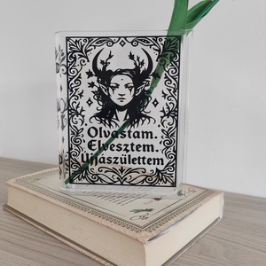 Kézzel készült plexi váza - könyvmolyoknak - Meska.hu