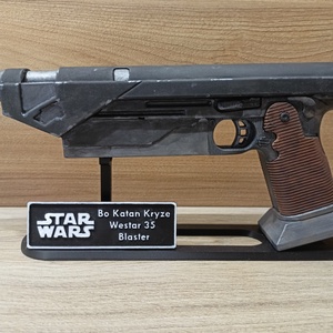 Egyedi Bo-Katan Westar-35 Pisztoly + Állvány � Kézzel Festett, Öregbített Változat, Játék & Sport, Szerepjáték, Festett tárgyak, Szobrászat, MESKA