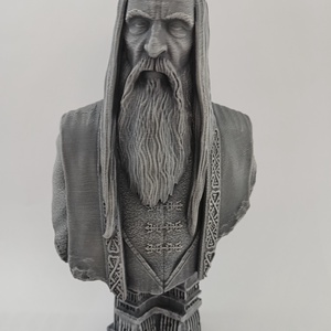 Saruman szobor egyedi festéssel - Meska.hu