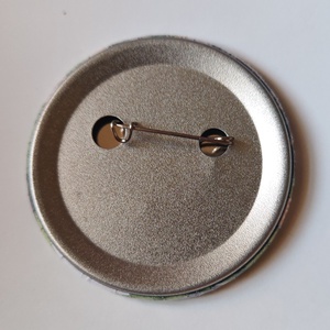Egyedi 58 mm-es kitűző  - ékszer - kitűző és bross - Meska.hu