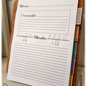 Névre szóló vágódeszka formájú receptes könyv - otthon & életmód - konyhafelszerelés, tálalás - sütés, főzés - vágódeszka - Meska.hu