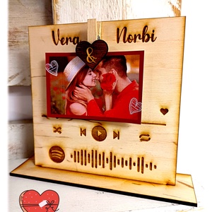 Valentin napi daloló csipeszes fatábla, Otthon & Életmód, Dekoráció, Kép & Falikép, Fából készült kép, Gravírozás, pirográfia, MESKA
