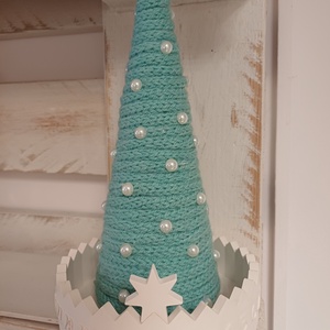 Naptártálka horgolt fenyőfával - Meska.hu