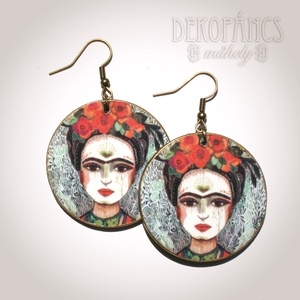 Frida -  fa fülbevaló, Ékszer, Fülbevaló, Lógós kerek fülbevaló, Ékszerkészítés, Decoupage, transzfer és szalvétatechnika, Meska