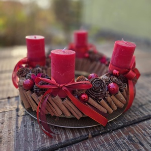 A Hagyományok Melege: Piros-Natúr Adventi Koszorú - Meska.hu