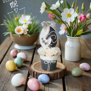 Elegáns, vintage húsvéti asztaldísz bársony tojással � romantikus, kézműves dekoráció - ünnepi díszek, dekorációk - húsvéti díszek és dekorációk - húsvéti asztaldíszek - Meska.hu