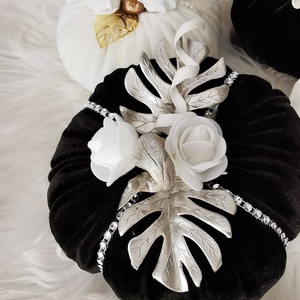 Bársony őszi tök dekoráció � kézzel készített textil dísztök, őszi asztaldísz - otthon & életmód - dekoráció - halloween - halloweeni dekoráció - Meska.hu