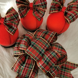 Skót kockás karácsonyi masni � nagyméretű textil masni karácsonyfára és csúcsdísznek - karácsony - karácsonyi lakásdekoráció - karácsonyfadíszek - Meska.hu