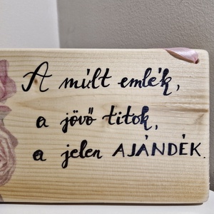 Rózsás natúr ajtódísz (múlt, jelen, jövő) - otthon & életmód - dekoráció - ajtó- és ablak dekoráció - ajtódísz & kopogtató - Meska.hu