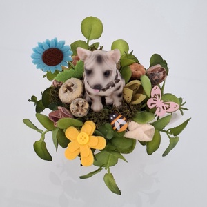 Kutyás asztaldísz bögrében - otthon & életmód - virágdekoráció - virágdíszek - asztali virágdísz - Meska.hu