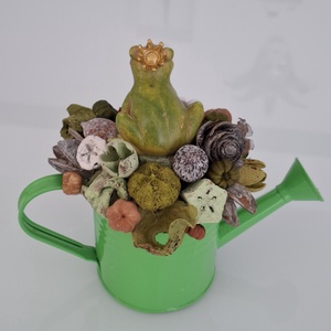 Locsoló békával - otthon & életmód - virágdekoráció - virágdíszek - asztali virágdísz - Meska.hu