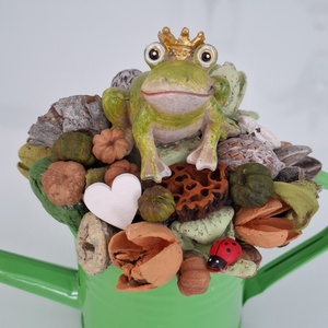 Locsoló békával - otthon & életmód - virágdekoráció - virágdíszek - asztali virágdísz - Meska.hu