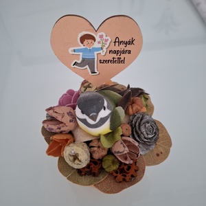 Anyák napi dísz madárral  - otthon & életmód - virágdekoráció - virágdíszek - virágdísz kaspóban - Meska.hu