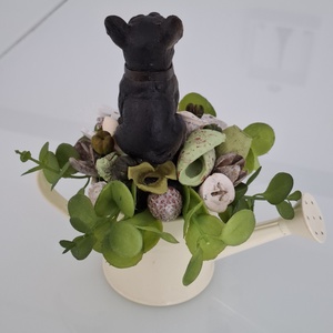 Kutyás dísz locsolóban  - otthon & életmód - virágdekoráció - virágdíszek - asztali virágdísz - Meska.hu