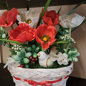 Pipacsos asztaldísz, Otthon & Életmód, Dekoráció, Asztal és polc dekoráció, Asztaldísz, , Fonott kaspóban gyönyörű pipacsok és madárka...igazi tavaszi hangulat.
Szél: 20cm
Mag: 28cm, MESKA