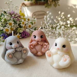  Kis ülő nyuszi - kézműves gyertya, Otthon & Életmód, Gyertya, illat, aroma, Gyertya, Gyertya-, mécseskészítés, Aranyos kis gyertyák, nem csak husvétra. 
Több színben kapható!

Kézzel festett nyuszi formájú  gye..., MESKA