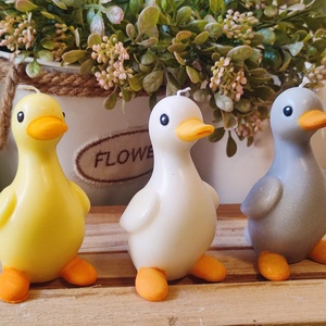  Kis kacsa - kézműves gyertya - Meska.hu