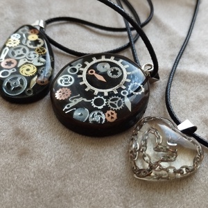 Steampunk nyaklánc kétféle - ékszer - nyaklánc - medálos nyaklánc - Meska.hu