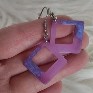 Lila foszforeszkáló füli - ékszer - fülbevaló - lógó fülbevaló - Meska.hu