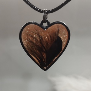 Fekete madártollas nyaklánc - ékszer - nyaklánc - medálos nyaklánc - Meska.hu