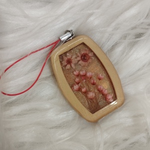 Virág keretben kulcstartó - Meska.hu