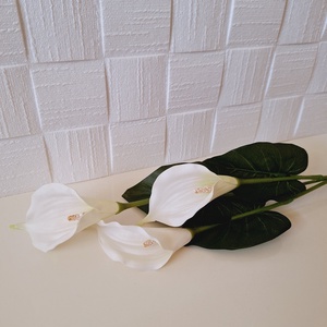 Élethű kála csokor-fehér - kellékek & szerszámok - dekorációs kellékek - egyéb kellékek - Meska.hu